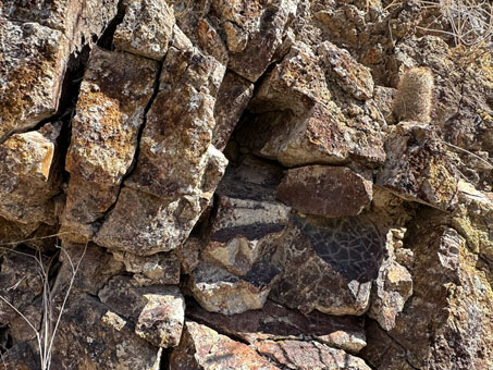 Cracked rocks of outcrop