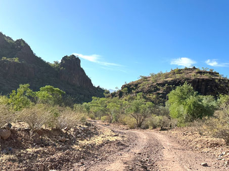 Acercándonos a la Sierra de Guadalupe