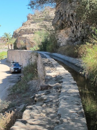 Irrigation canal